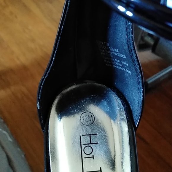 Size 12m women strap sexy heels - Picture 4 of 4